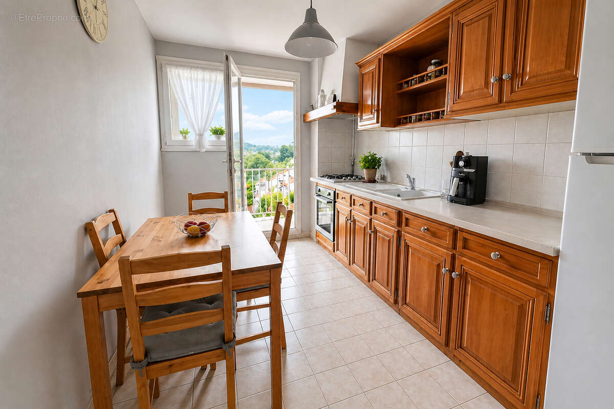 Appartement à MARSEILLE-13E