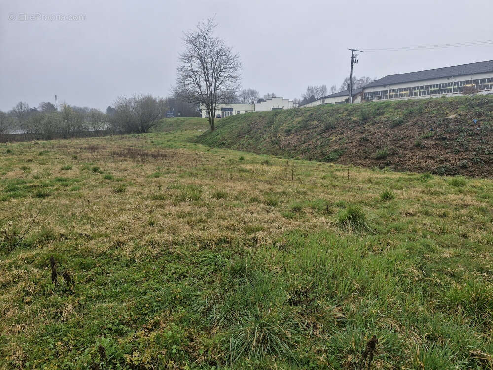 Autre à PIERRE-BUFFIERE