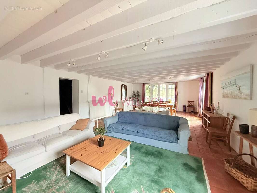 Maison à JOSSE
