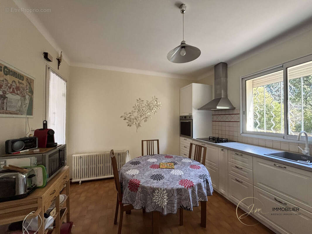 Maison 115 m² à Moules-Et-Baucels  - photo 5