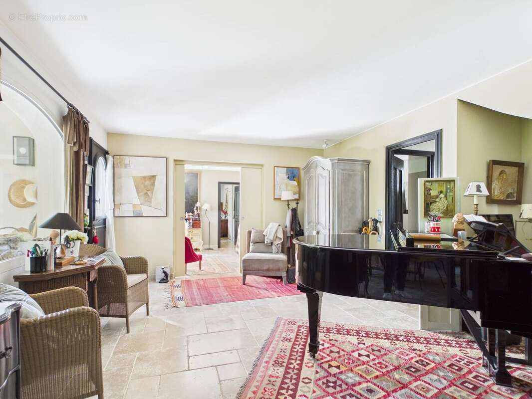 Maison à MAUSSANE-LES-ALPILLES