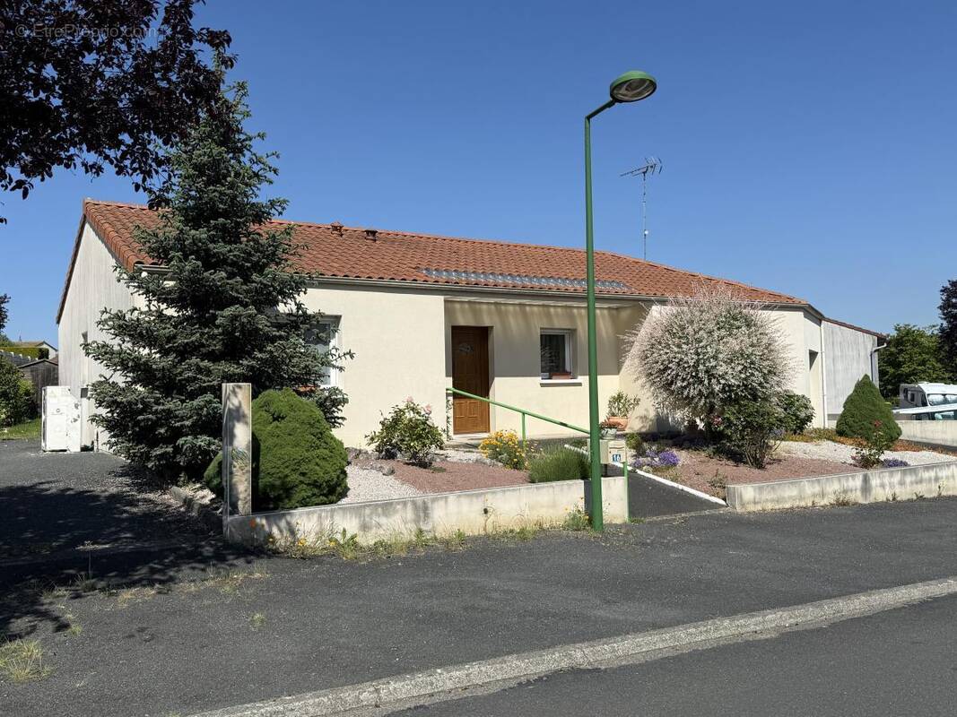 Maison à LA JUBAUDIERE