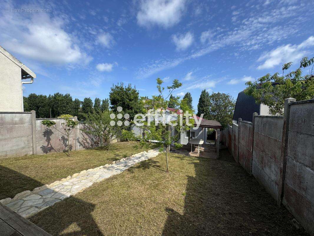 Maison à ARROMANCHES-LES-BAINS