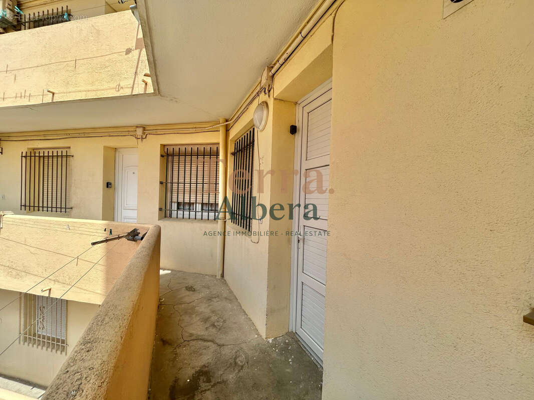 CANET Plage - Appartement Type 3 - traversant -BALCON - photo 13