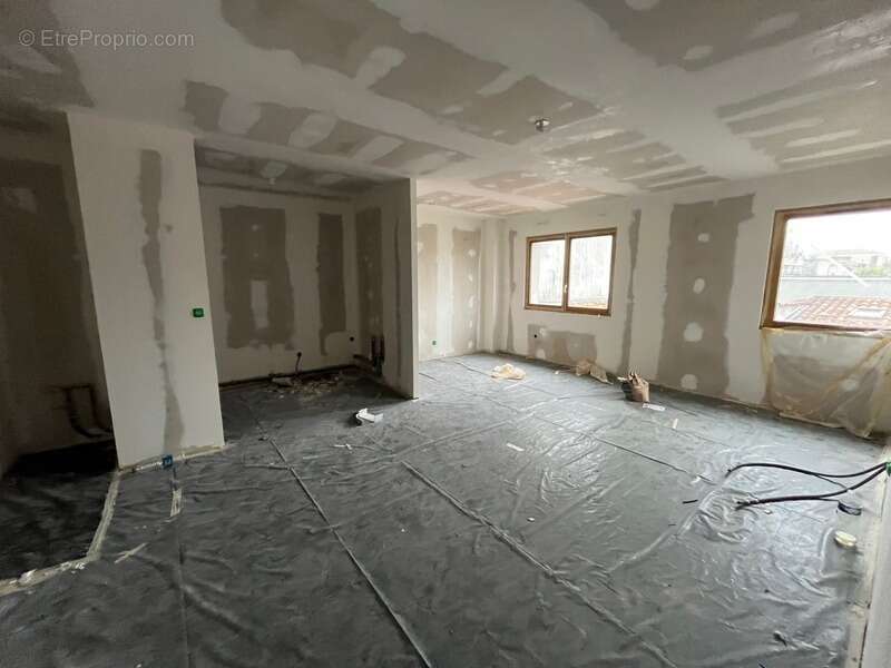 Appartement à SAINT-JEAN-D&#039;ANGELY