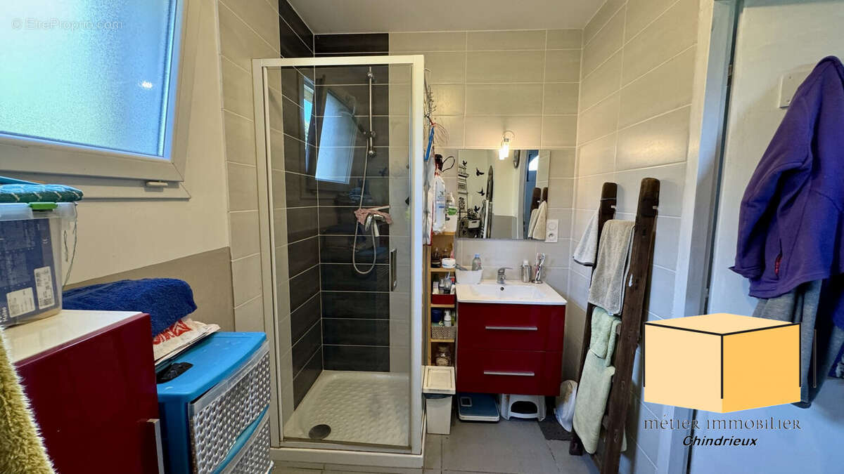 Maison à CHINDRIEUX