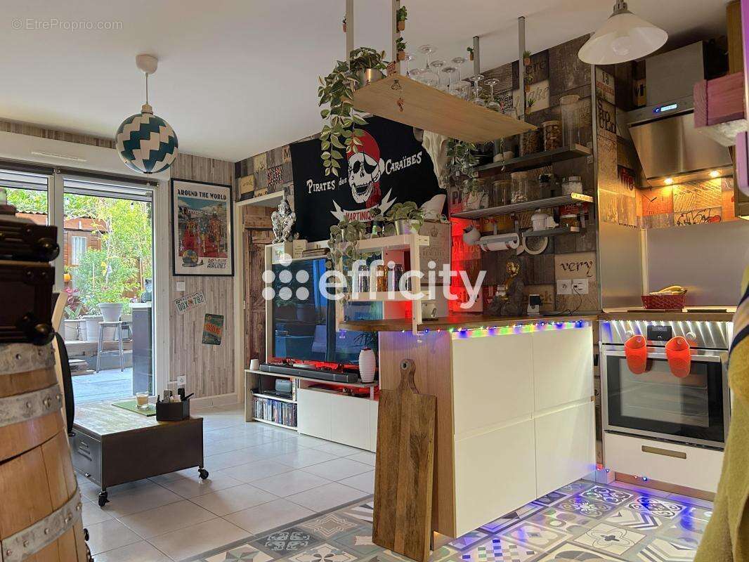 Appartement à MARSEILLE-13E