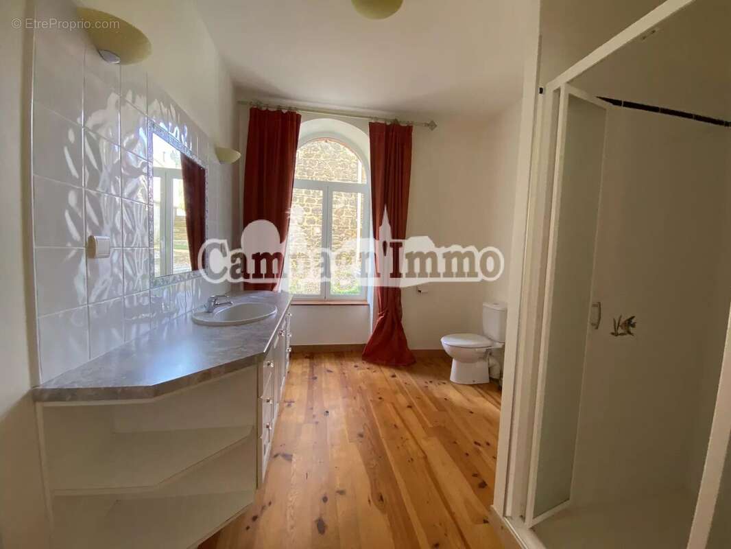 Maison à SAINT-VINCENT-DE-REINS