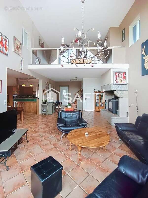 Photo 5 - Maison à VILLEDIEU-LES-POELES