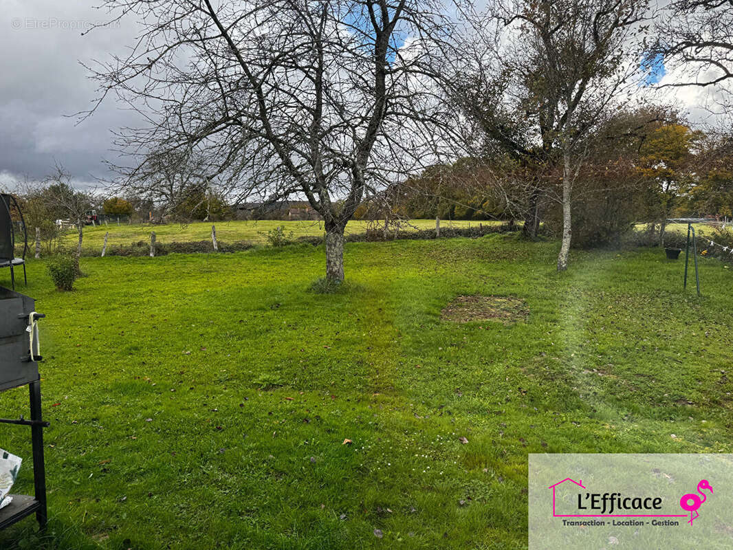 Maison à AMBIEVILLERS