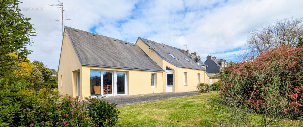 Maison à VALOGNES