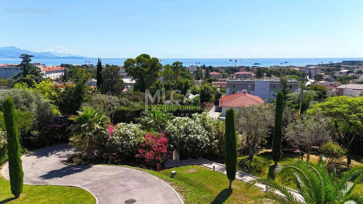 Appartement à ANTIBES
