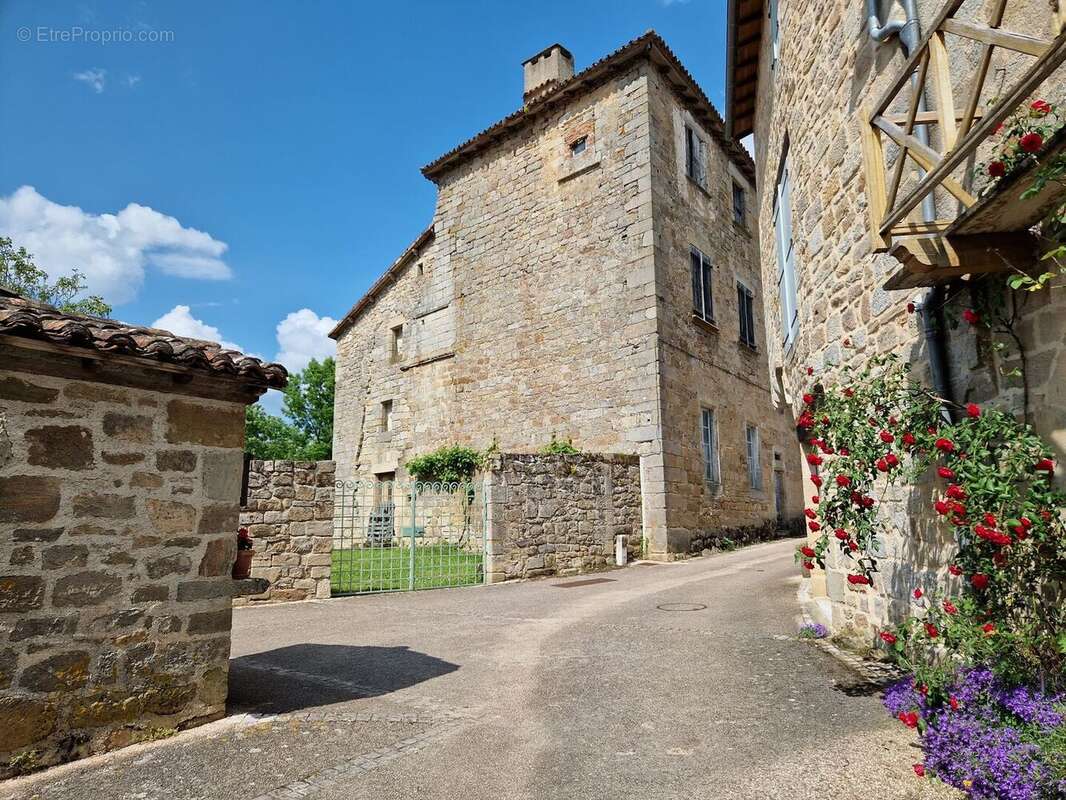20230525162800 - Maison à FIGEAC