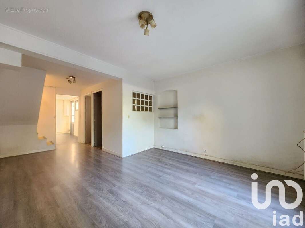 Photo 2 - Maison à GOND-PONTOUVRE