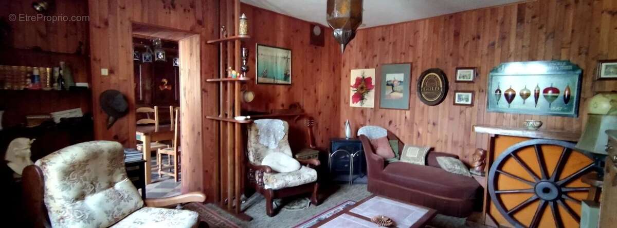 Maison à CIREY-SUR-VEZOUZE