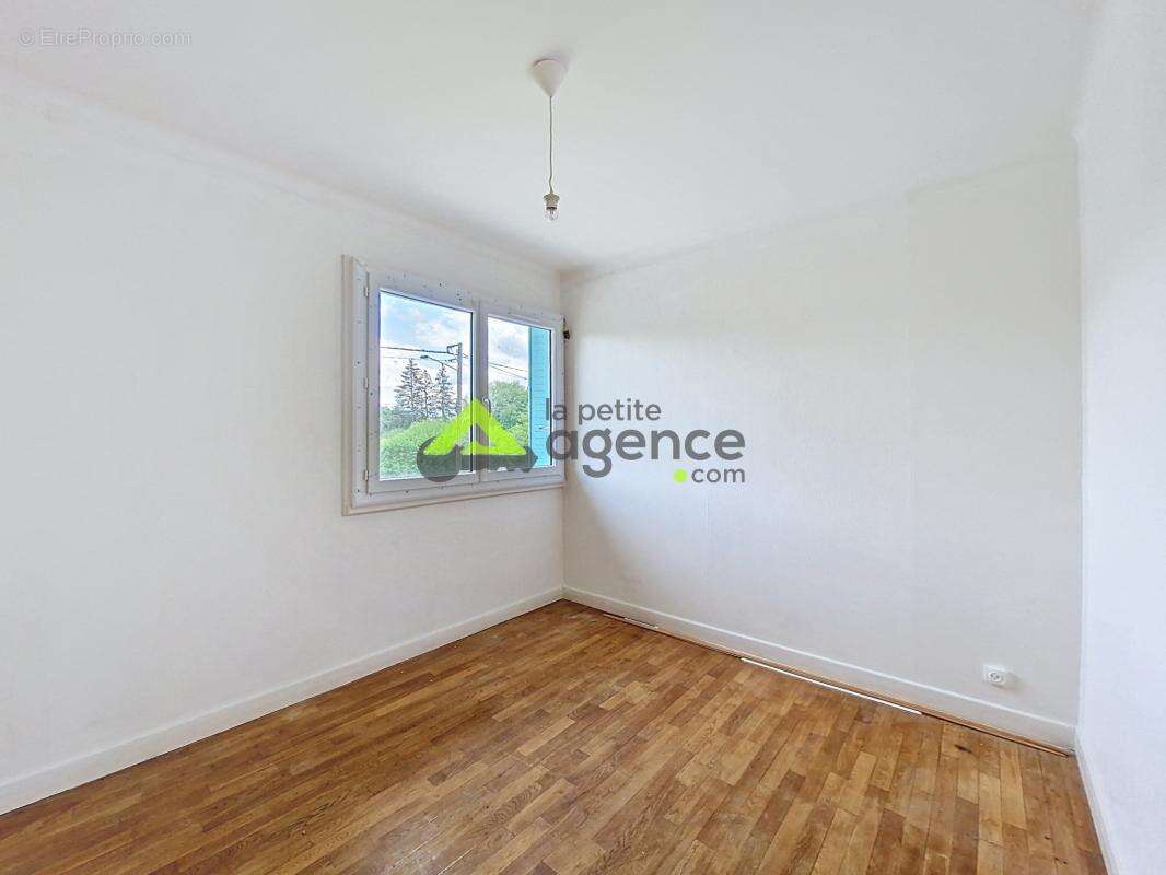 Maison à SAINT-FIEL