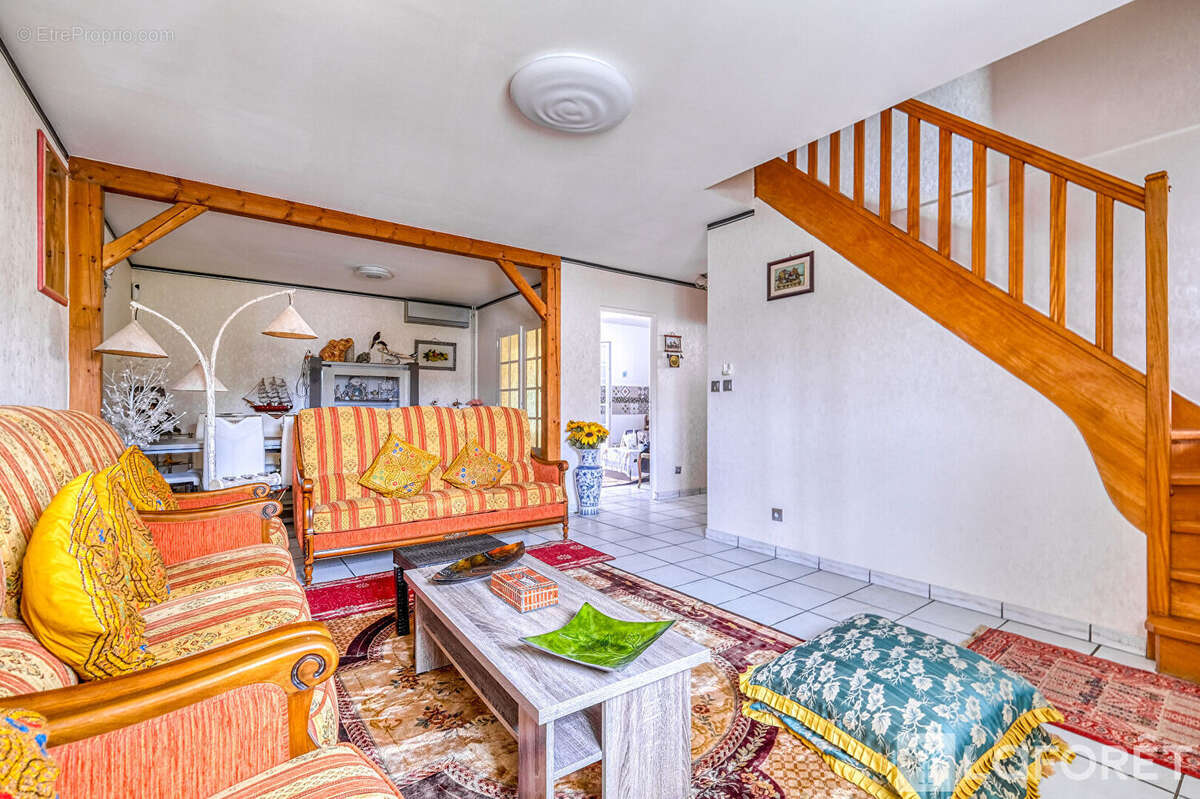 Maison à TREMBLAY-EN-FRANCE