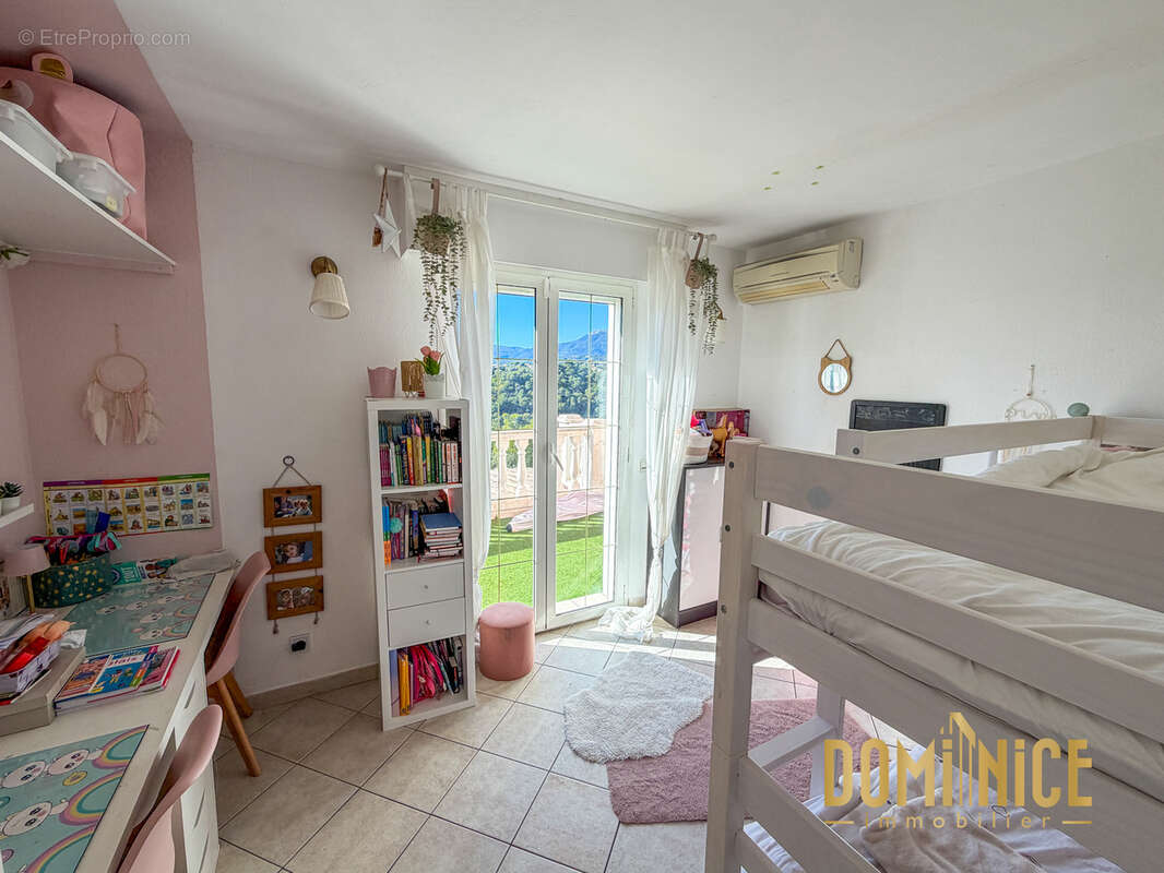Maison à CAGNES-SUR-MER