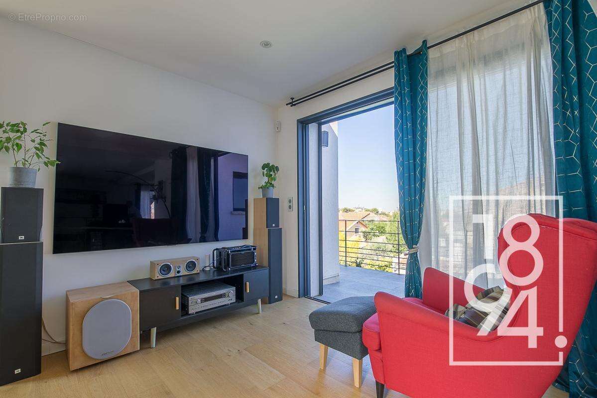 Maison à MARSEILLE-10E