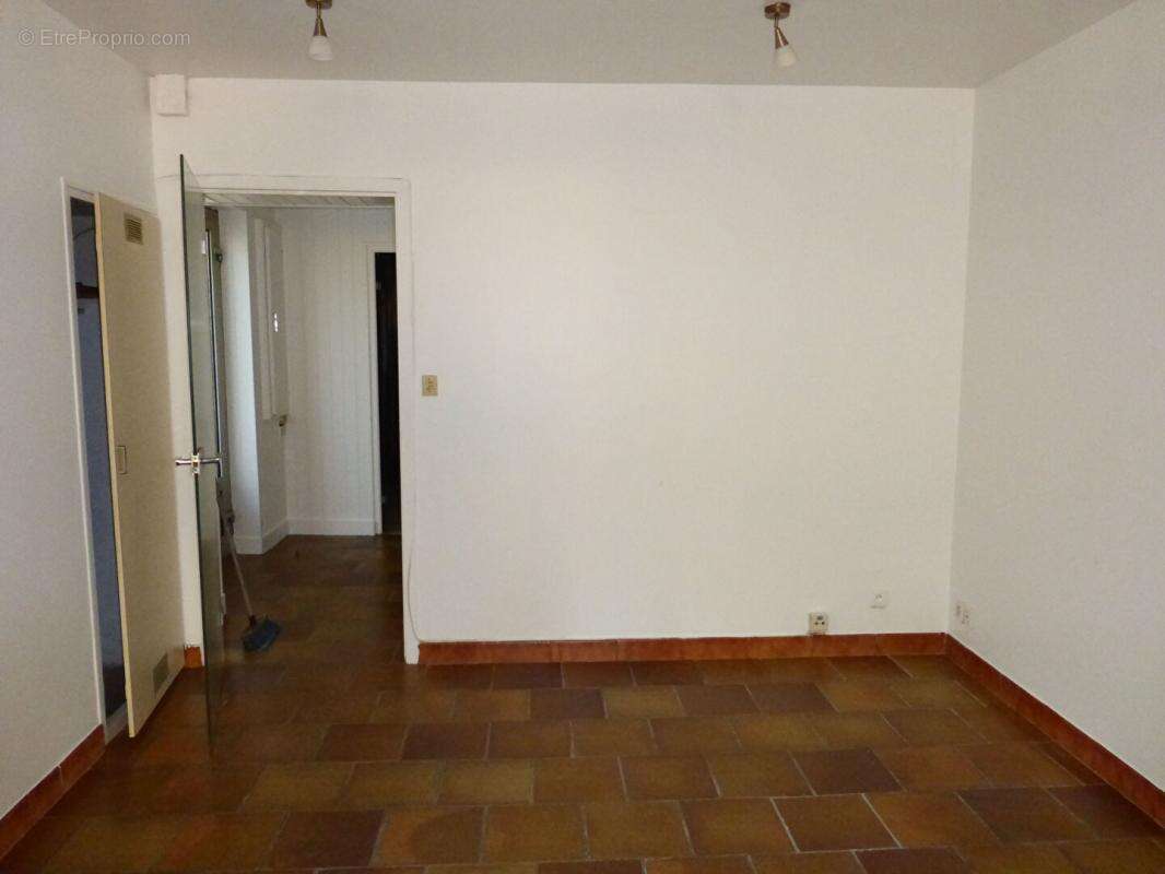 Appartement à RUELLE-SUR-TOUVRE