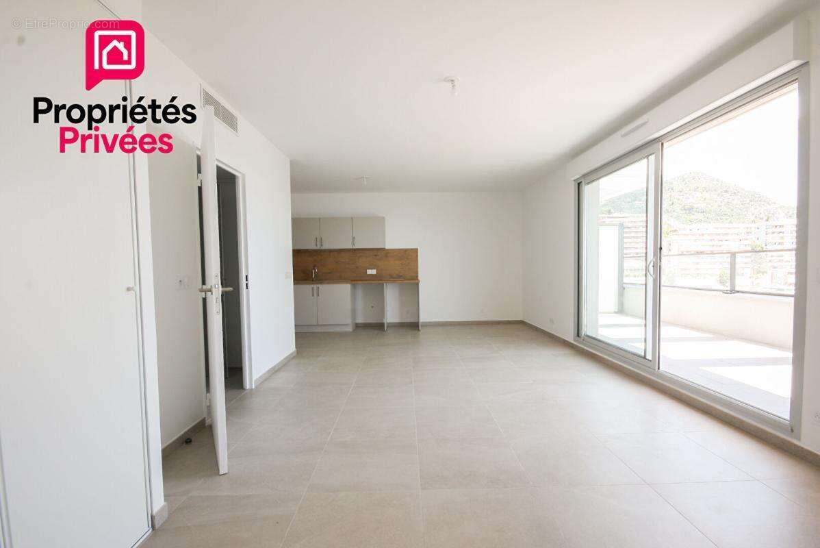 Appartement à BEAUSOLEIL