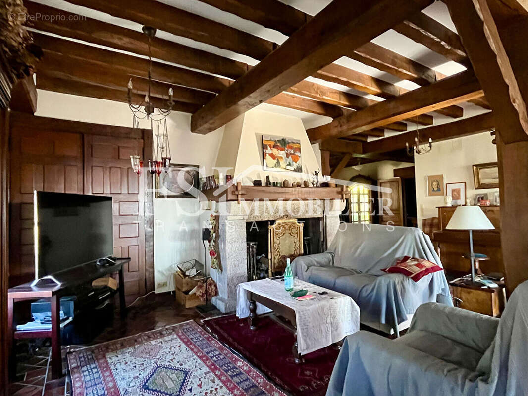 Maison à SAINT-LEU-LA-FORET