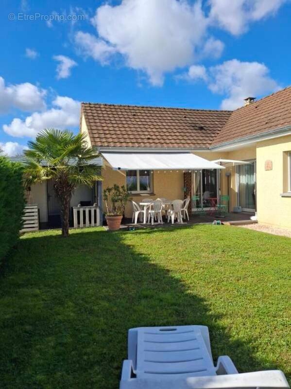 Photo 1 - Maison à VARENNES-LE-GRAND