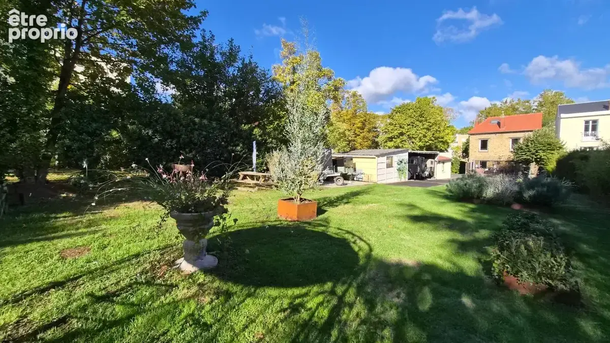 T7, 140 m², terrain 1200 m², meulière, cave totale, garages - photo 32