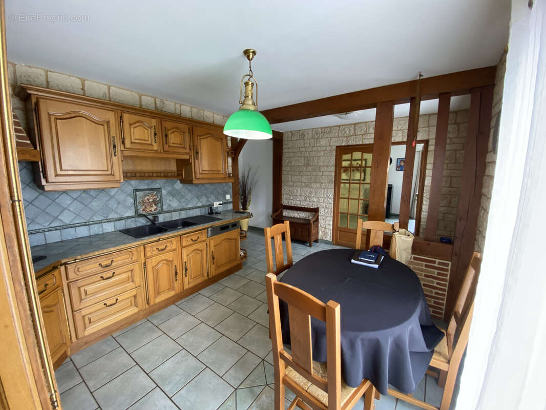 Maison à EPREVILLE