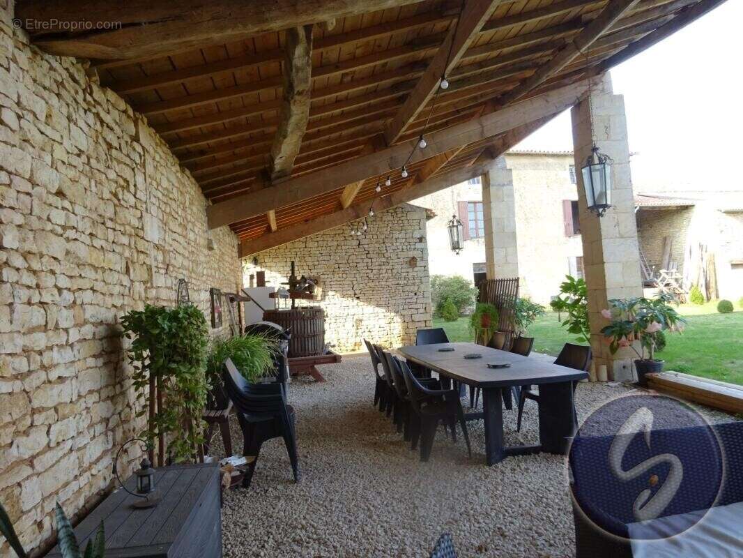 Maison à NIORT
