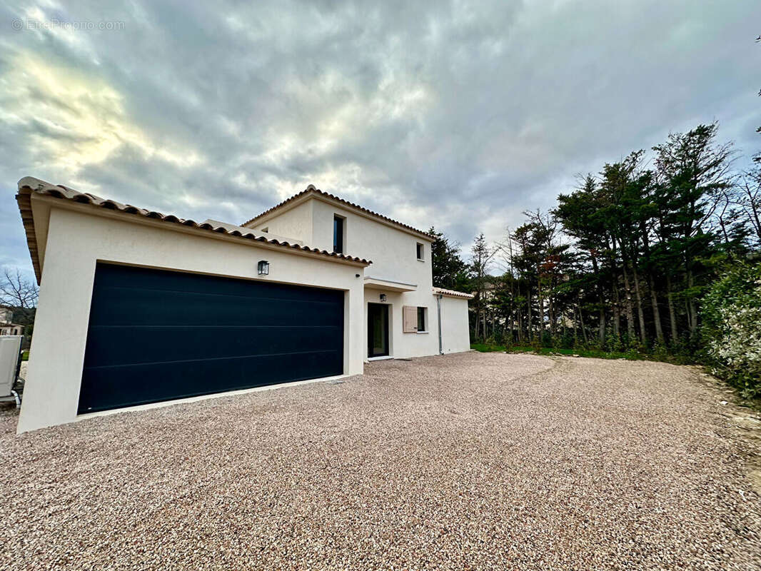 Maison à AIX-EN-PROVENCE