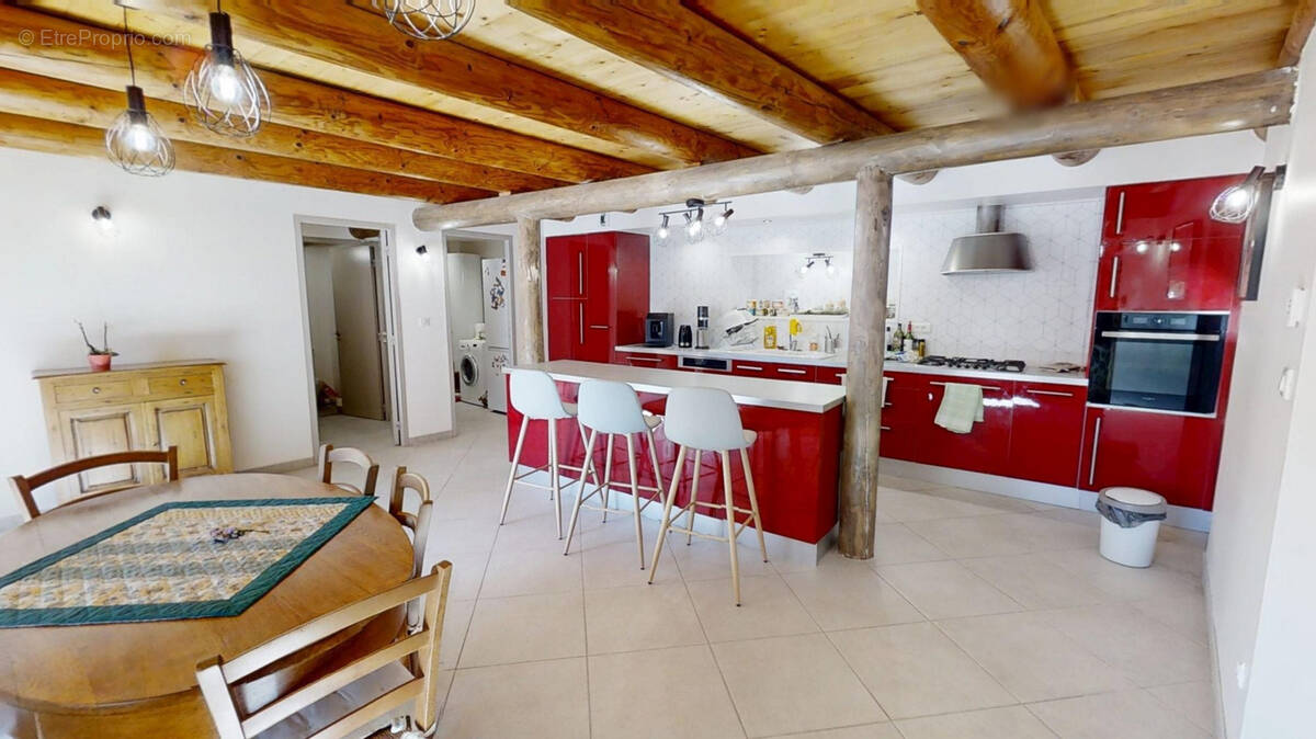 Maison à SAUGUES