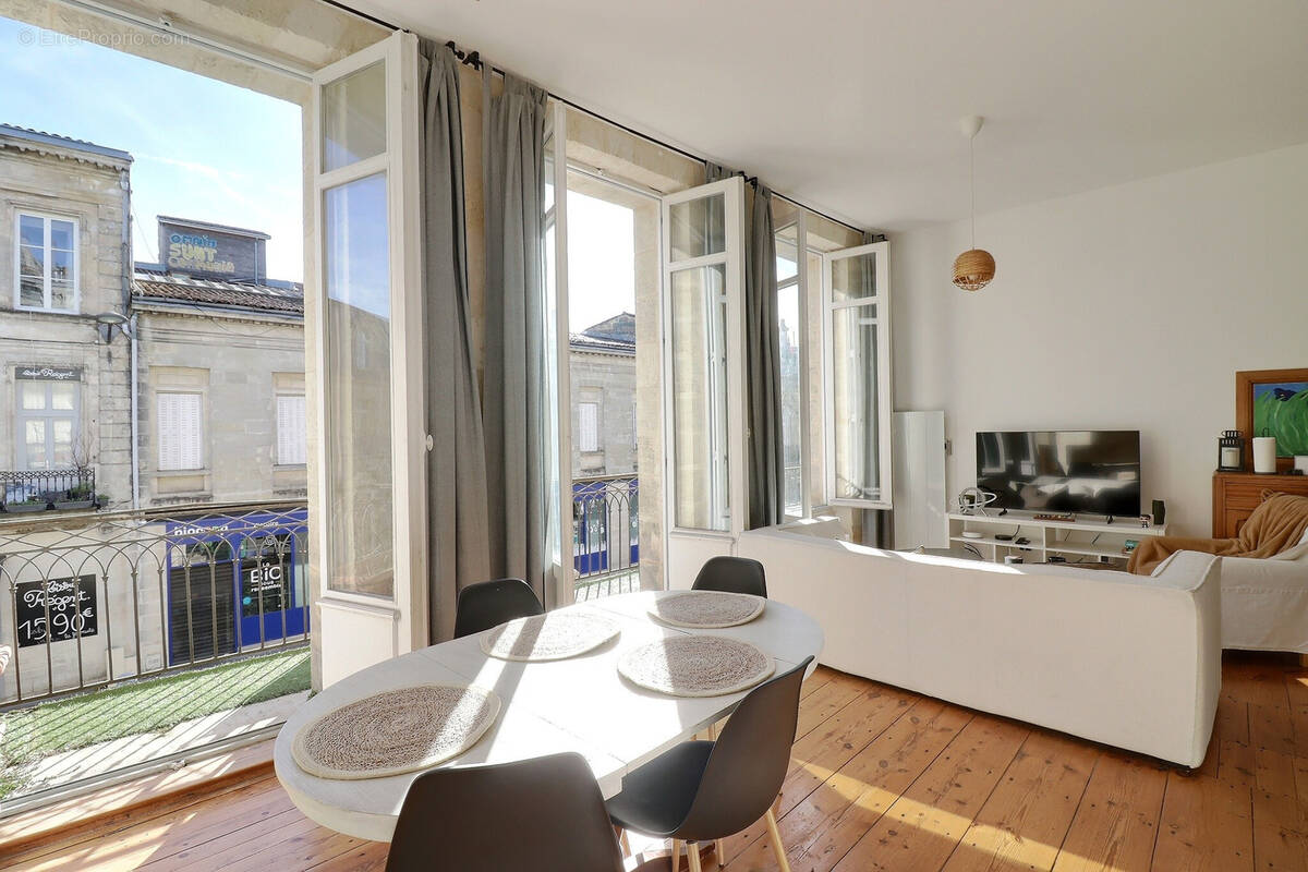 Appartement à BORDEAUX