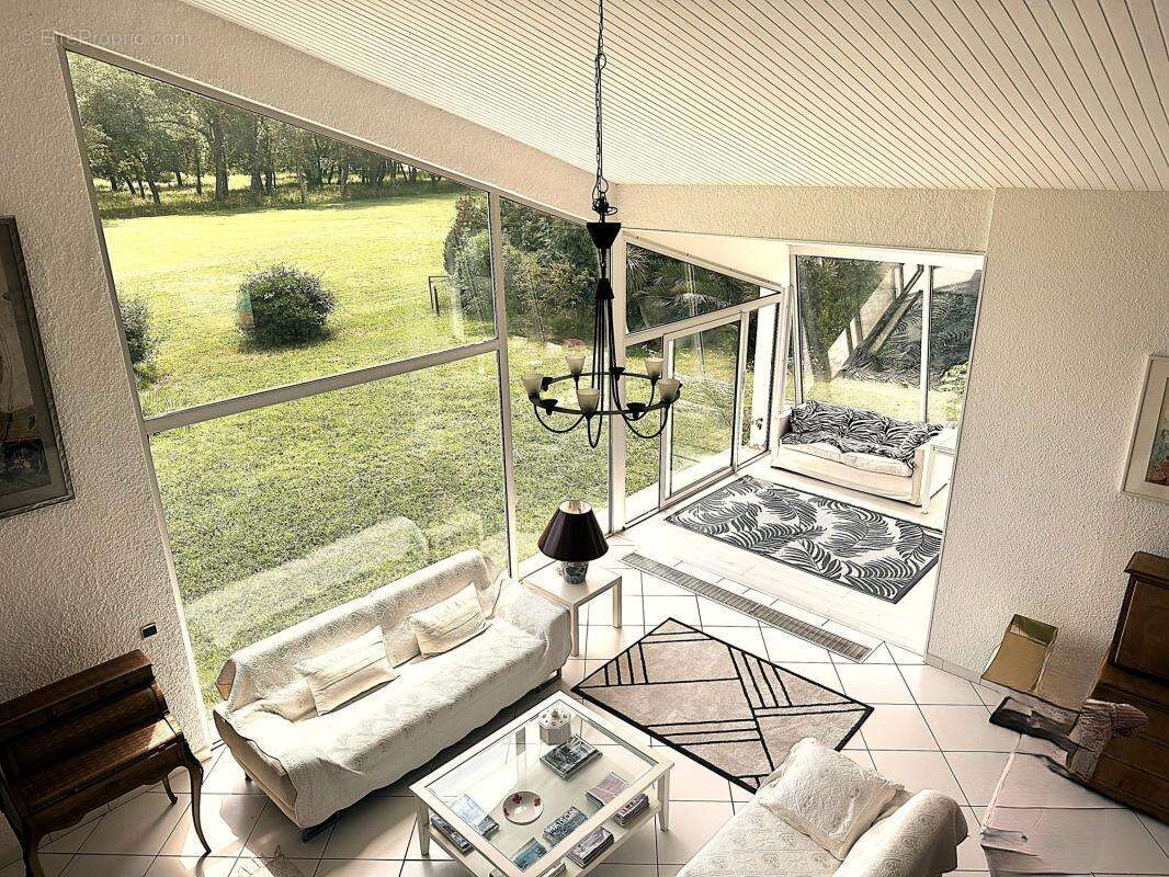 Maison à SAINT-CYPRIEN