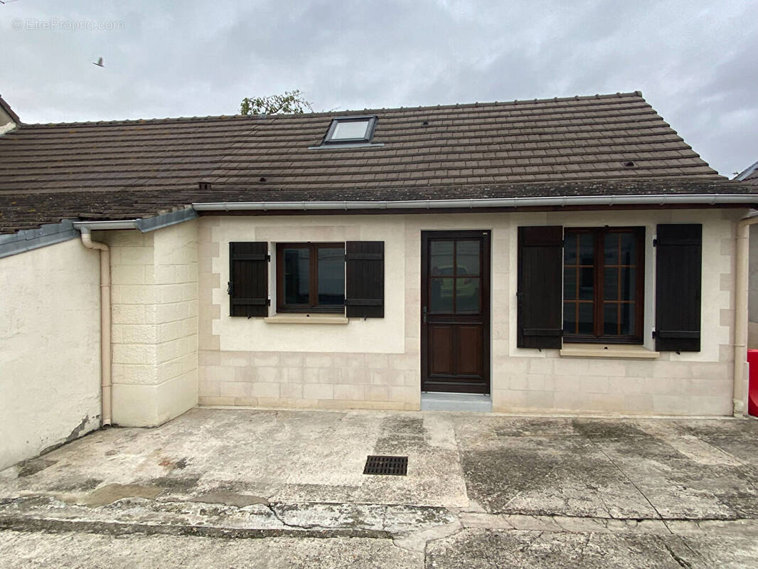 Maison à LE MESNIL-EN-THELLE