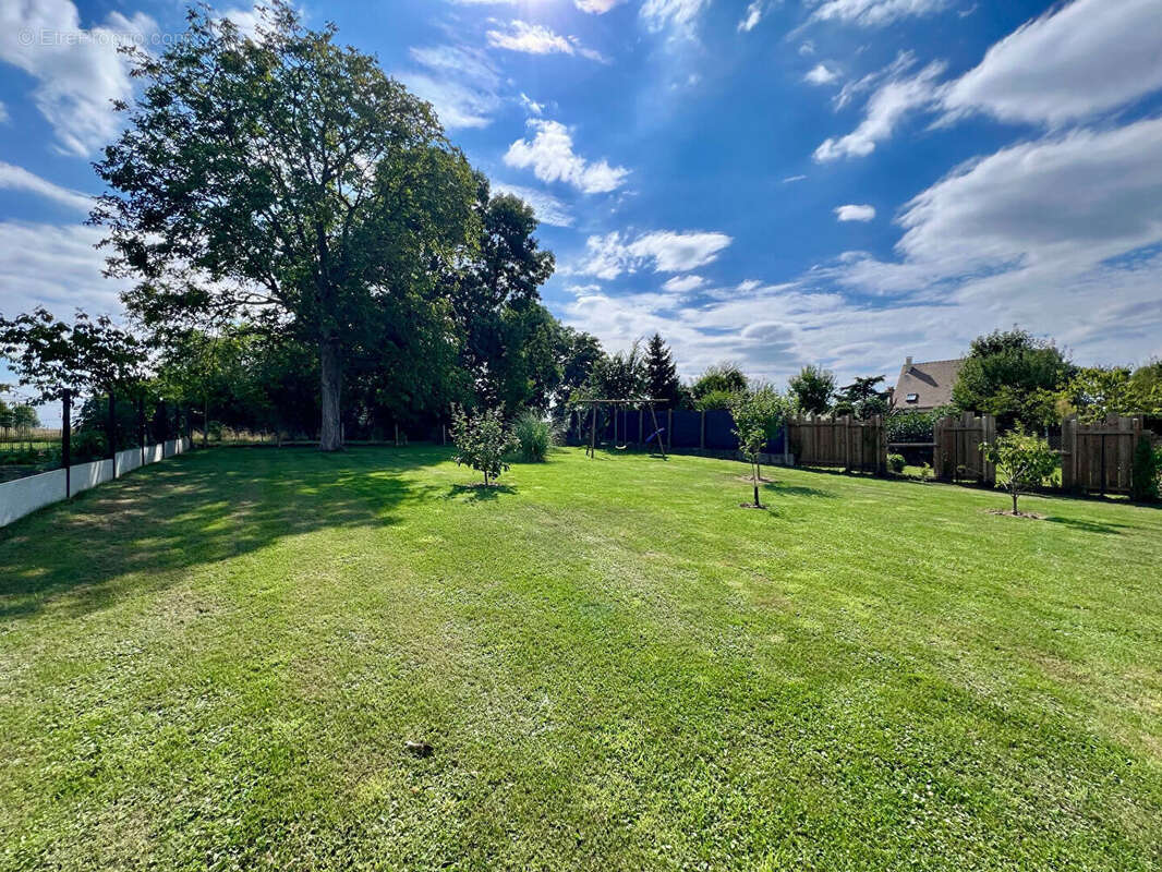 Maison à NANTEUIL-LES-MEAUX