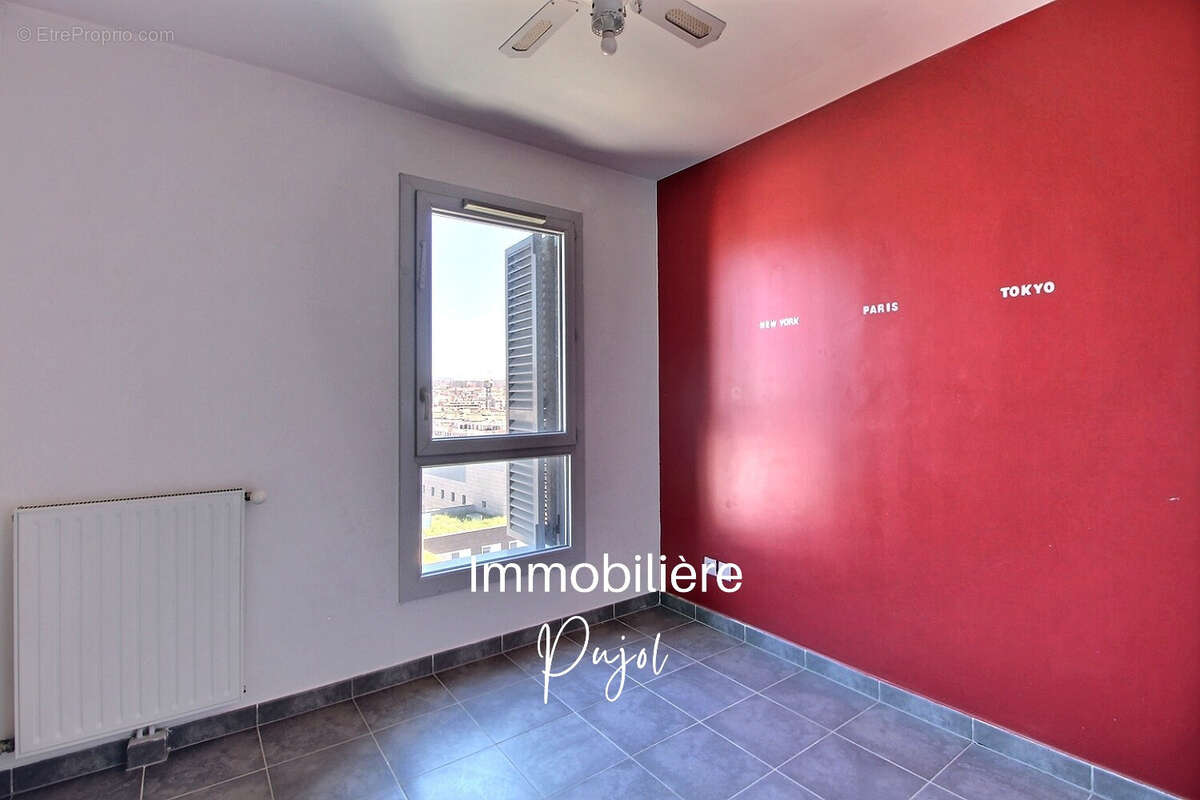 Appartement à MARSEILLE-2E