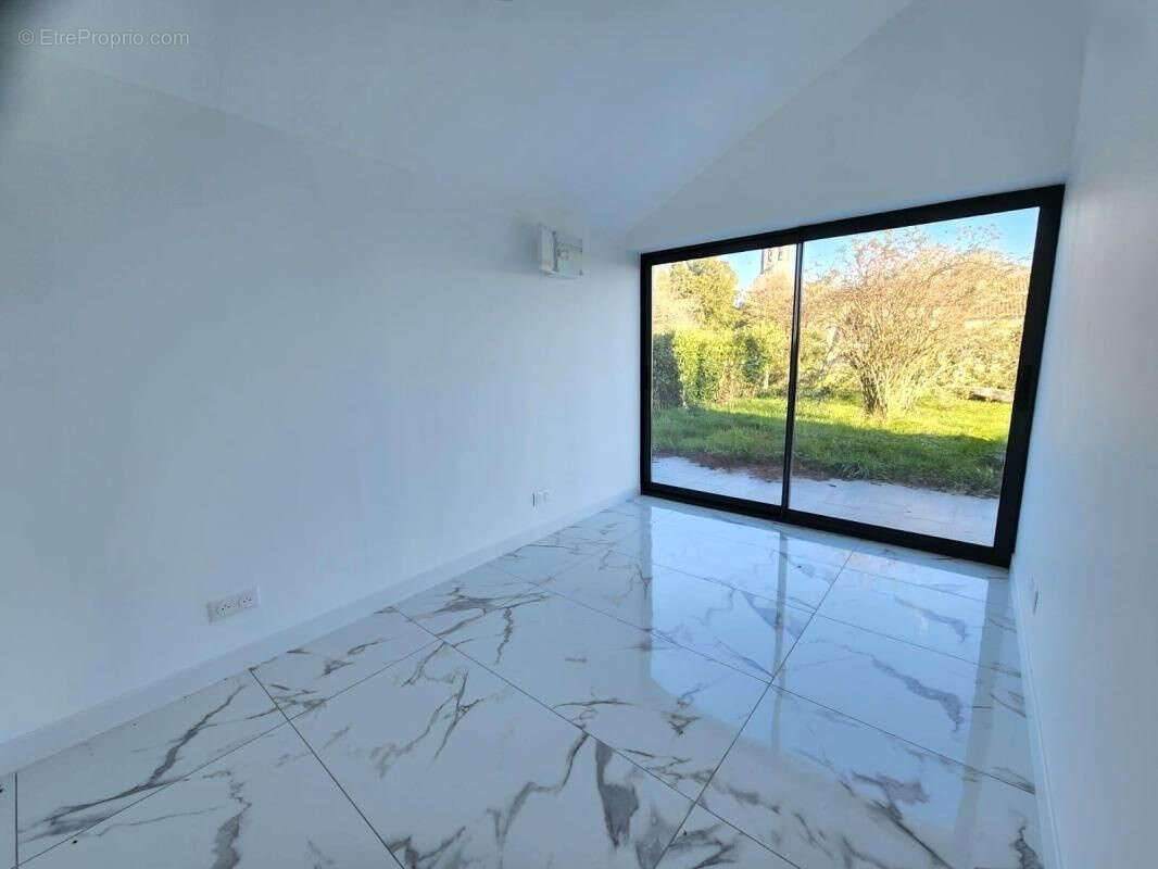 Maison 194m2 hab. - 6 chambres - garage - terrain - photo 10