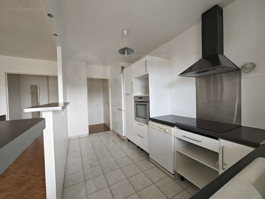 Appartement à SURESNES