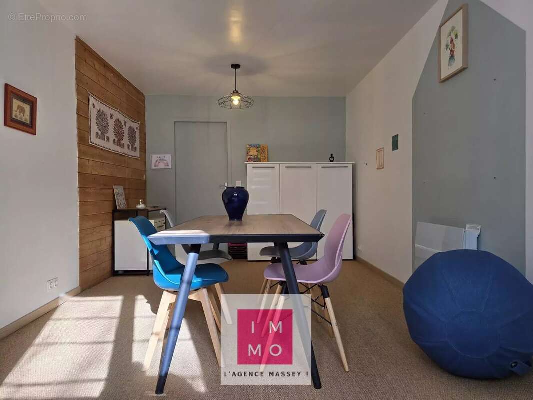 Maison à CASTERA-LOU