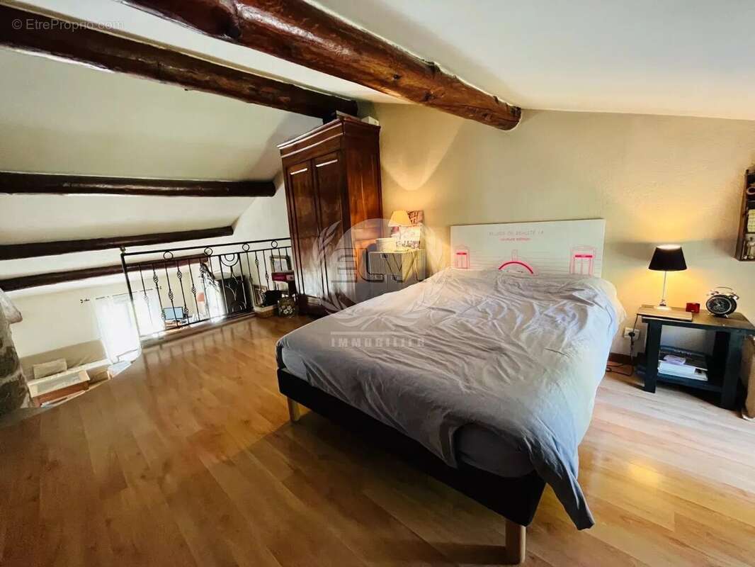 Maison à PLAN-DE-LA-TOUR