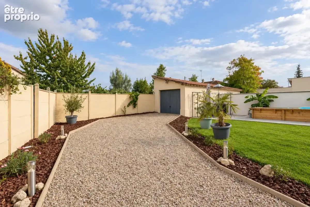 Maison à vendre 4 pièces MANTES LA JOLIE (78)Maison plein pied 65m²-2 chambres-garage-piscine-terrain 486m² - photo 7