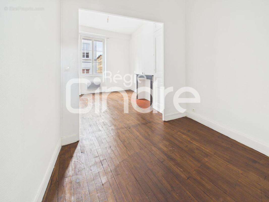 Appartement à LYON-4E