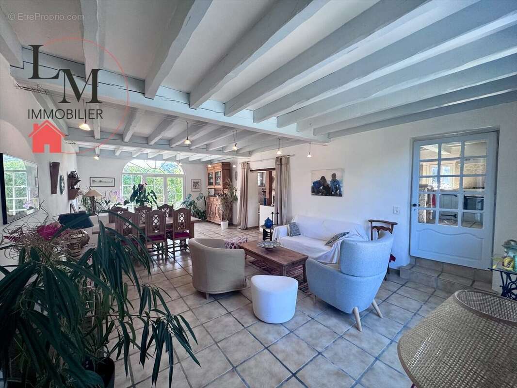 Maison à SAINT-GEOURS-DE-MAREMNE