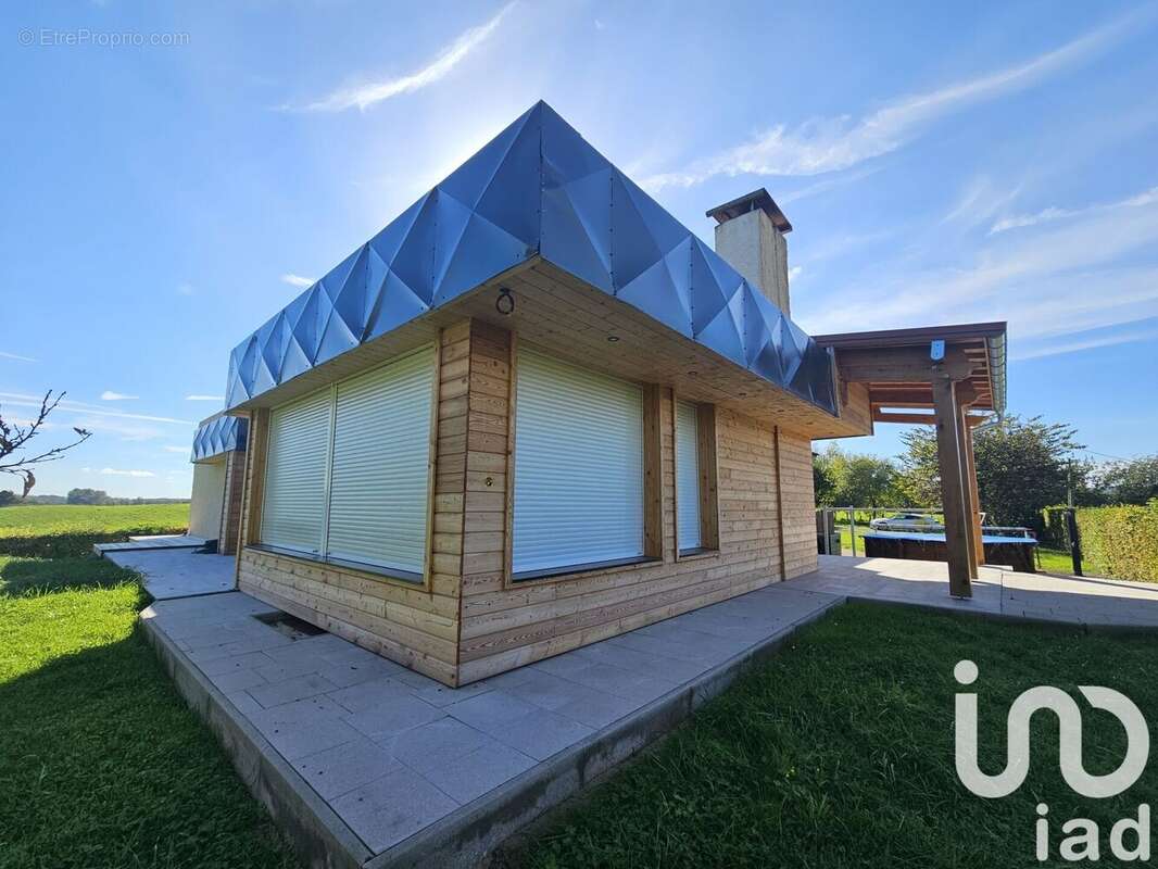 Photo 2 - Maison à BAUDONCOURT