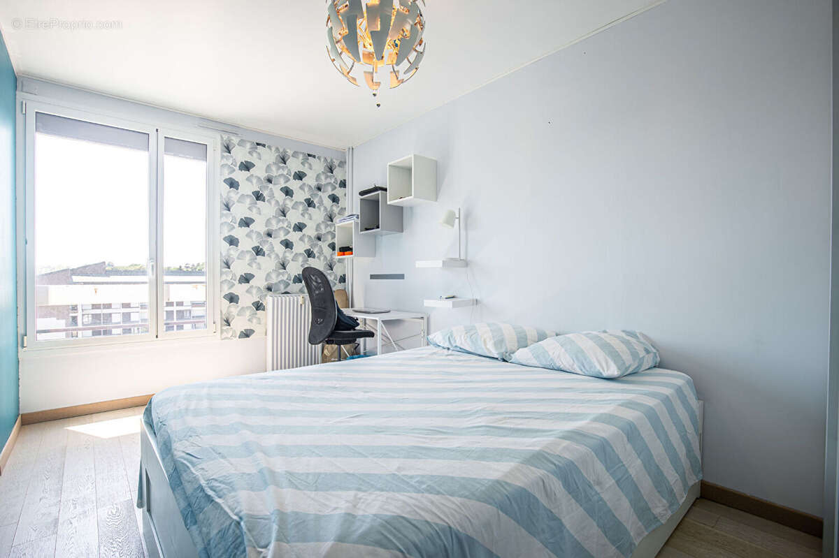 Agence immobiliere laforet - exclusivite - "magnolia" - seynod hyper centre - appartement t5 - balcons - cave - garage en option - photo 10