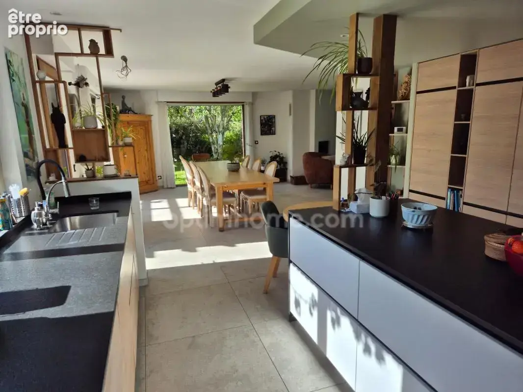 Maison individuelle 5 chambres offrant 182m2 hab sur parcelle de 860m2 - photo 2