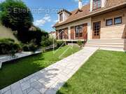 Maison à CHAMPIGNY-SUR-MARNE