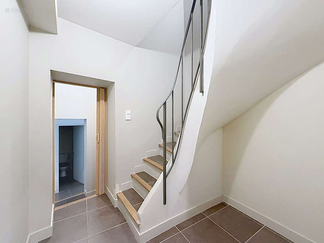 Appartement Avignon 2 pièce(s) 54.7 m2 - photo 4