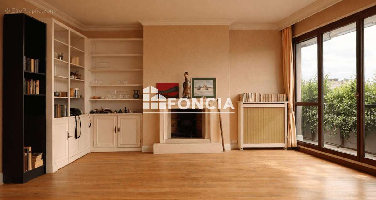 Appartement à NOISY-LE-ROI